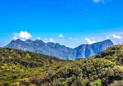 Knuckles Five Peak Summit Trekking